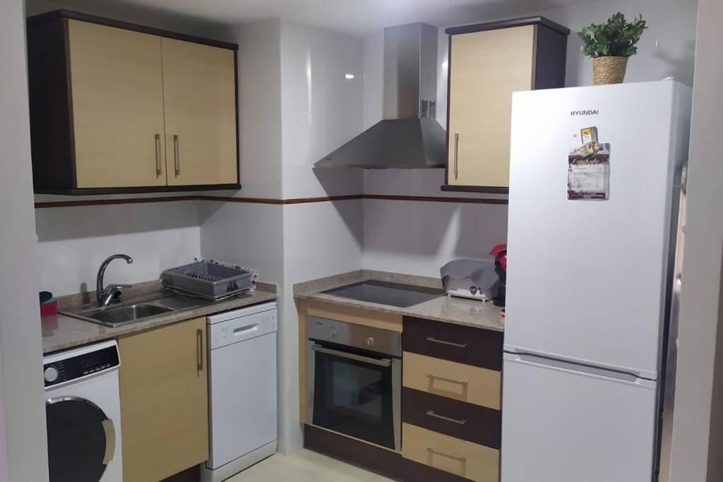 Apartamento Nuevo Con Piscina Y Amplio Balcon Sant Carlos de la Ràpita Exterior foto